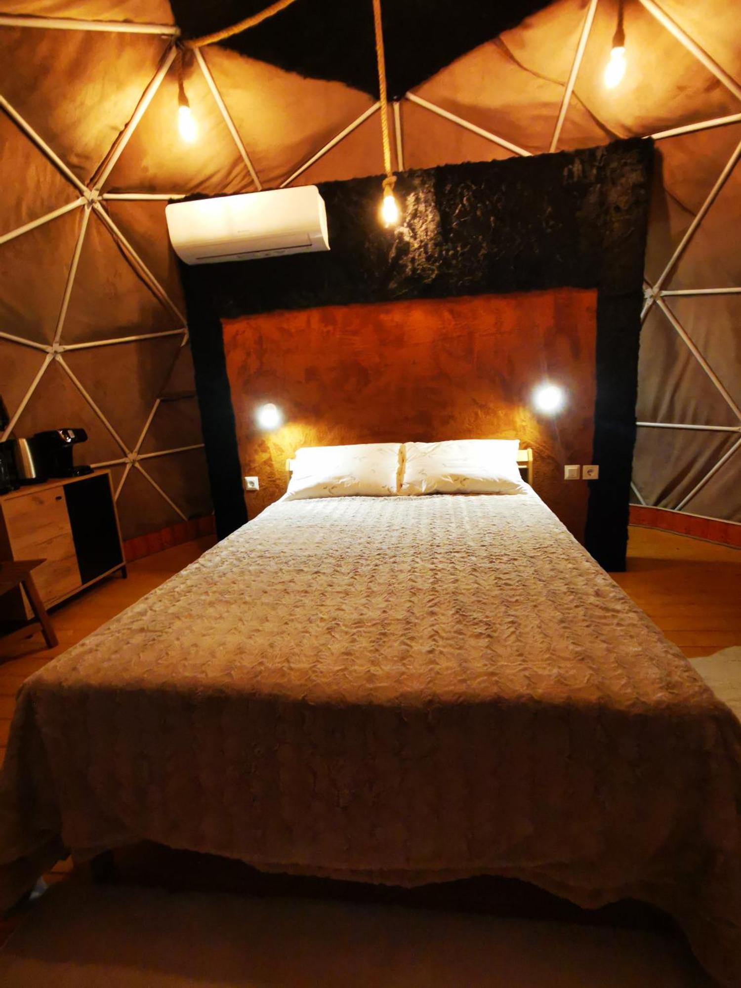 ホテル Glamping Zazen Drumu Carului エクステリア 写真