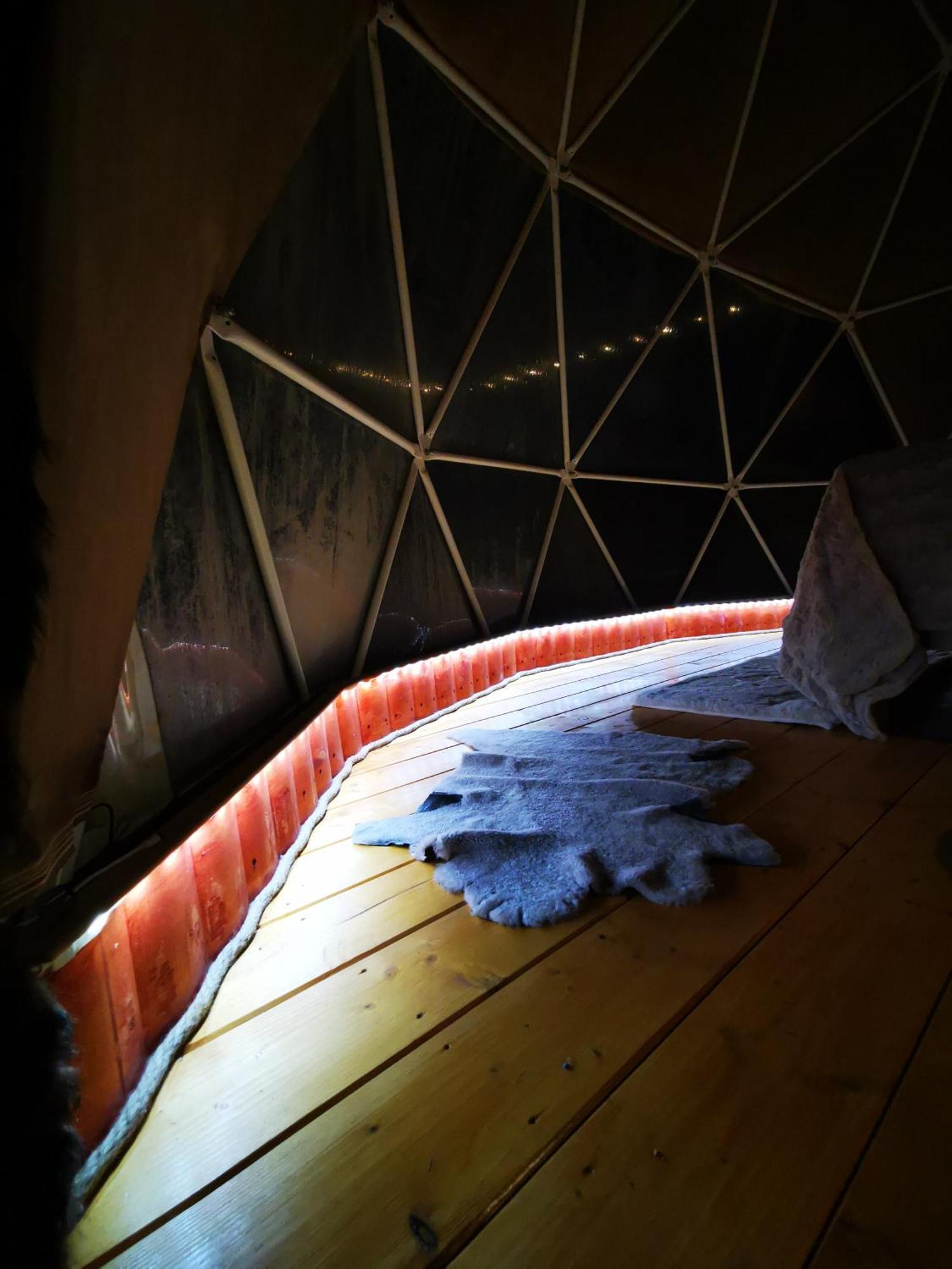 ホテル Glamping Zazen Drumu Carului エクステリア 写真